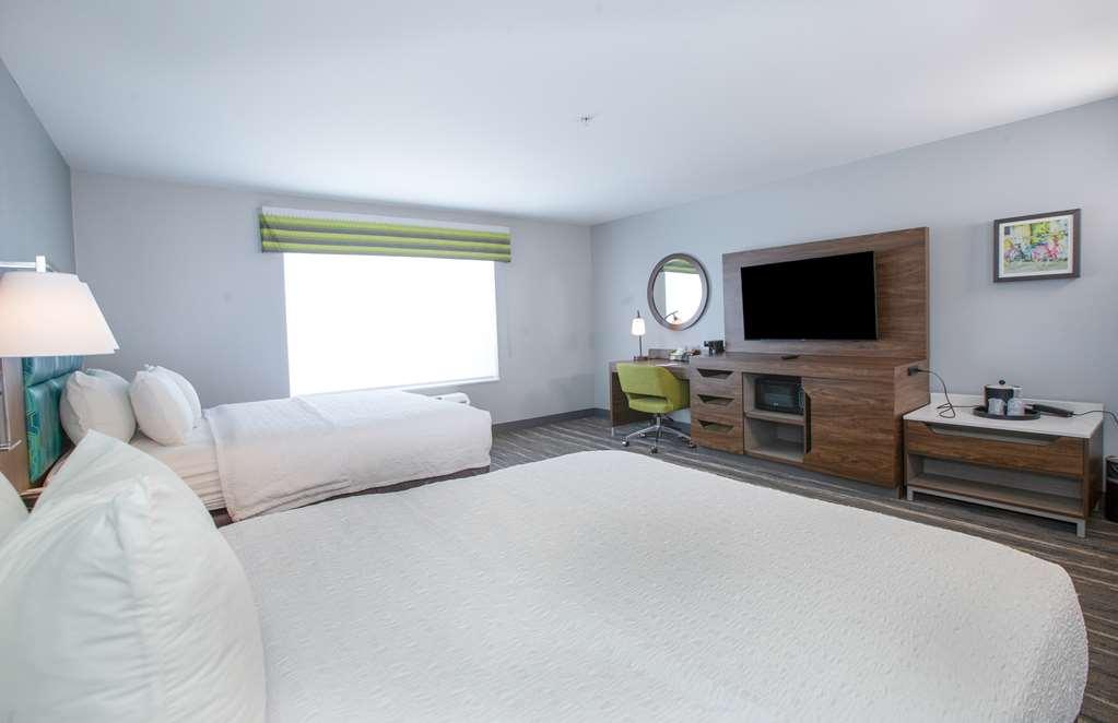 Hampton & Worth-west-i-30 Hotel