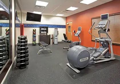 Hampton & Worth-west-i-30 Hotel 3*