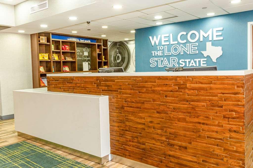 Hotel Hampton & Fort Worth-west-i-30 3*
